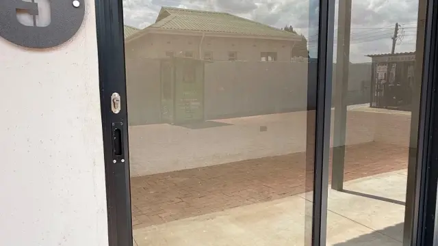 Commercial Property to Rent