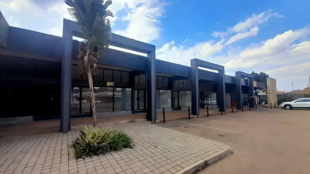 Commercial Property to Rent in Greendale