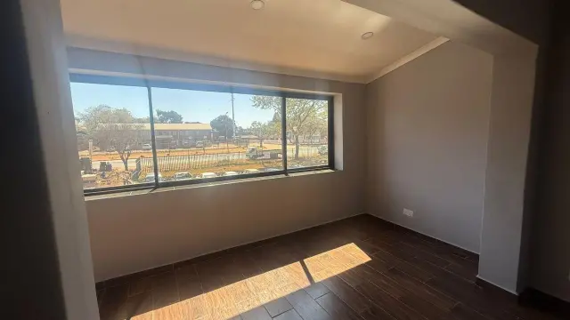 Commercial Property to Rent