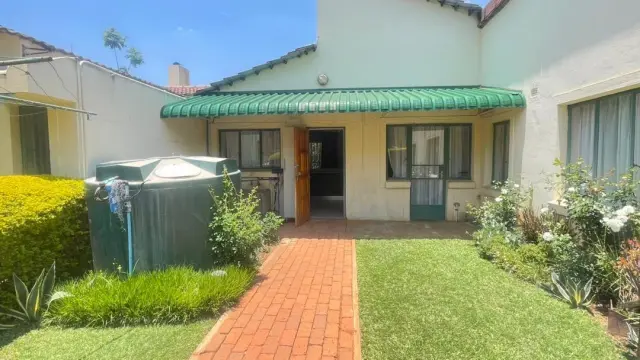 Townhouse/Complex/Cluster to Rent