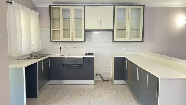 Townhouse/Complex/Cluster to Rent in Borrowdale Brooke