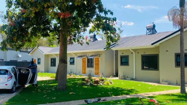 Townhouse/Complex/Cluster to Rent