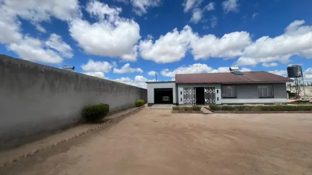 3 Bedroom Cottage/Garden Flat to Rent in Sunway City