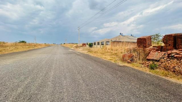 Stand for Sale in Haydon Park