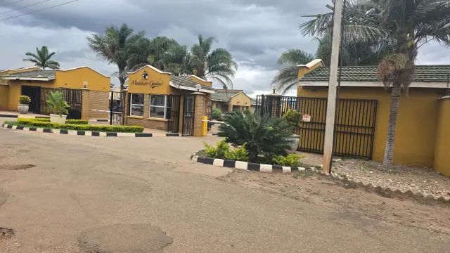 Cottage/Garden Flat for Sale