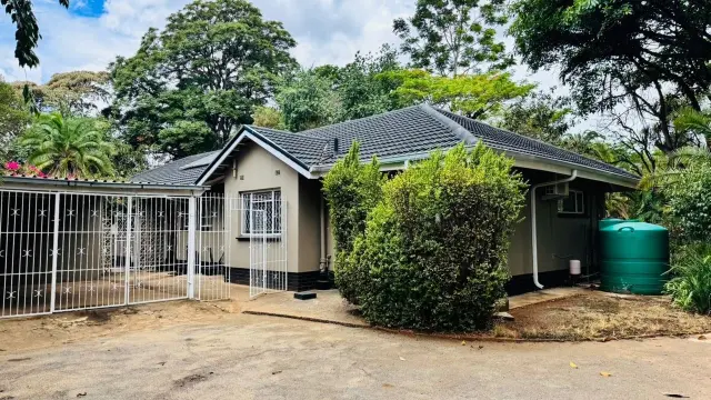 4 Bedroom House to Rent in Highlands