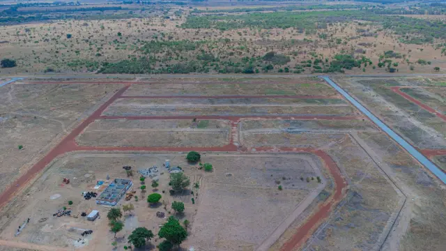 Residential Stand for Sale inNorton