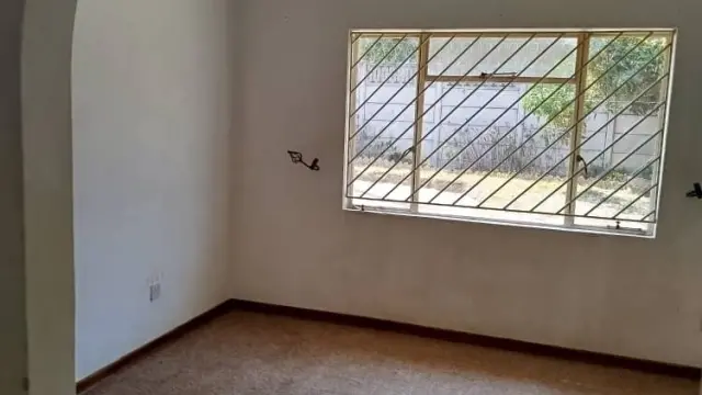 3 Bedroom House to Rent in Greendale