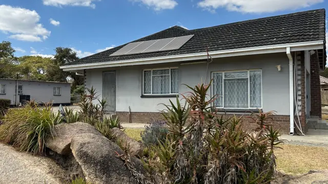 3 Bedroom House to Rent in Greendale