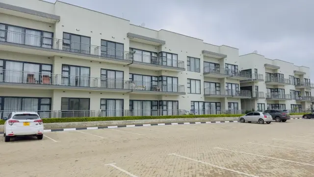 Flat/Apartment to Rent in Borrowdale West