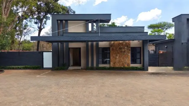 Townhouse/Cluster for Sale