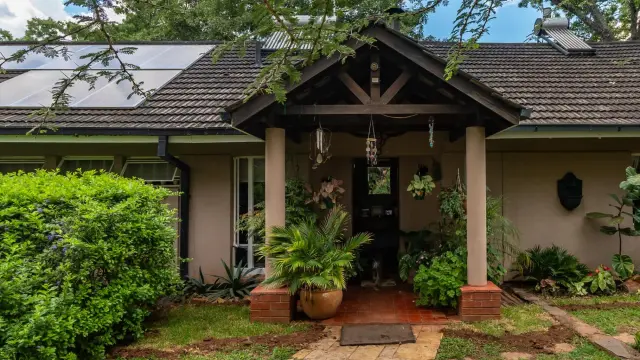 4 Bedroom House to Rent in Glen Lorne