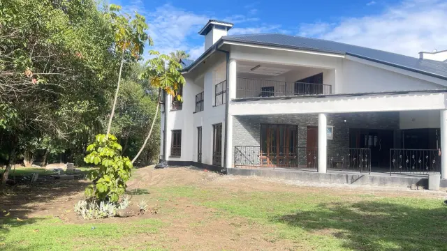 4 Bedroom House to Rent in Ballantyne Park