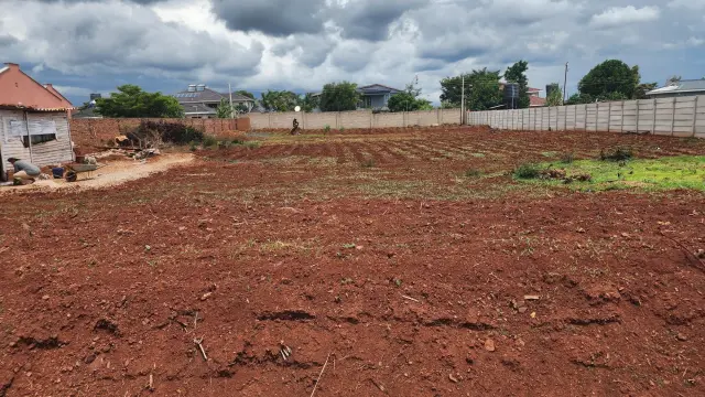 Residential Stand for Sale