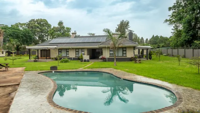 4 Bedroom House to Rent in Mount Pleasant