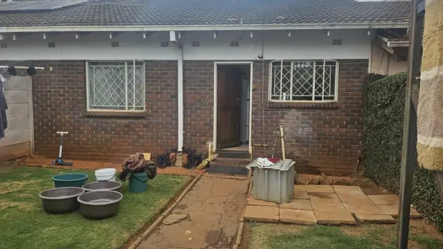 Cottage/Garden Flat for Sale