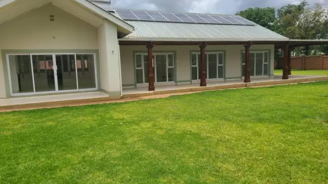 4 Bedroom House to Rent in Borrowdale