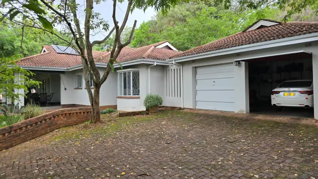 Townhouse/Cluster to Rent in Borrowdale Brooke