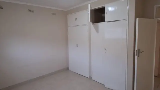6 Bedroom House to Rent in Avondale West