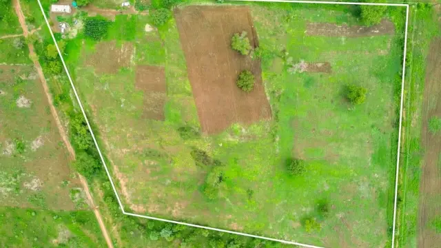 Residential Stand for Sale inNorton