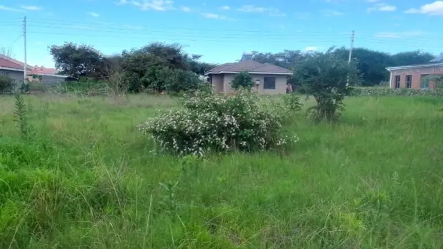 Residential Stand for Sale in Arlington