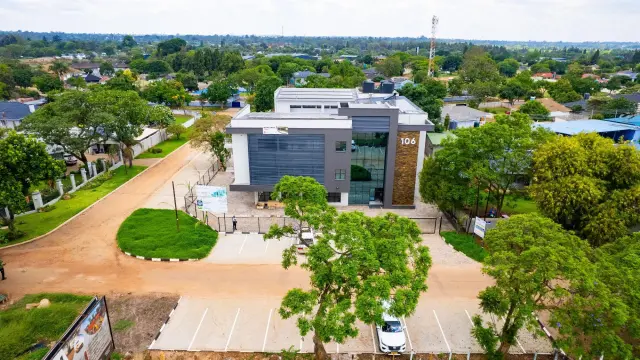 Office to Rent in Eastlea