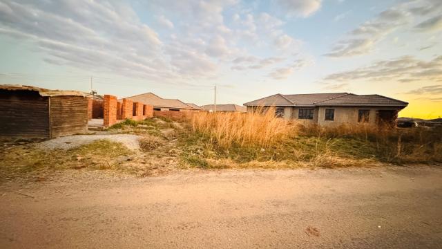 Stand for Sale in Glaudina