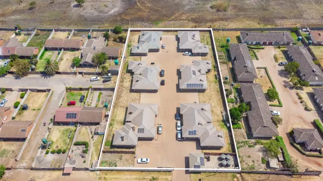 Townhouse/Cluster for Sale