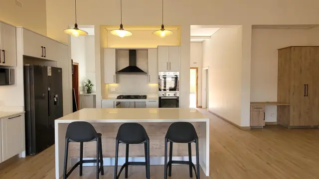 Townhouse/Cluster to Rent in Highlands