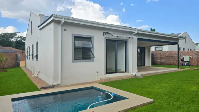 Townhouse/Cluster to Rent in Highlands