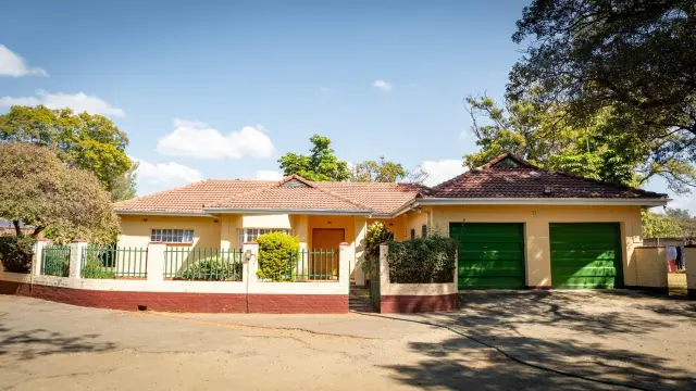 Townhouse/Cluster to Rent in Mount Pleasant