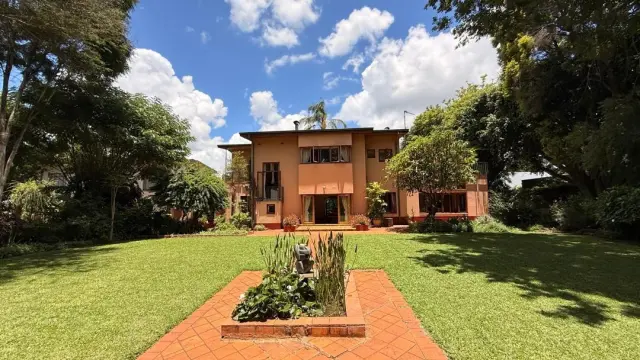 4 Bedroom House to Rent in Alexandra Park