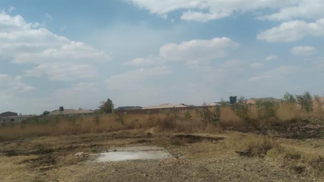 Stand for Sale in Sandton Park