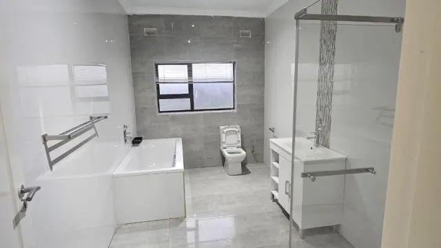 Townhouse/Cluster to Rent in Adylinn