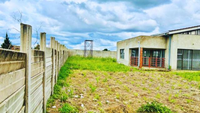 Stand for Sale in Rainham