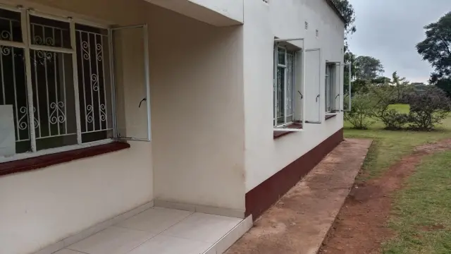 2 Bedroom Cottage/Garden Flat to Rent in Greendale