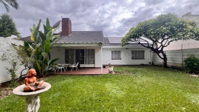 Flat/Apartment to Rent in Avondale