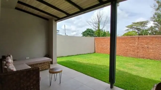 Townhouse/Cluster to Rent in Highlands