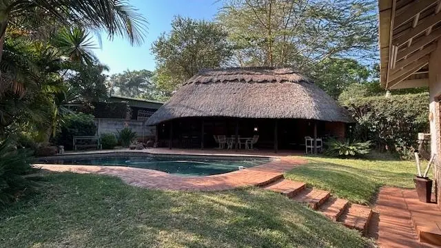 4 Bedroom House to Rent in Emerald Hill