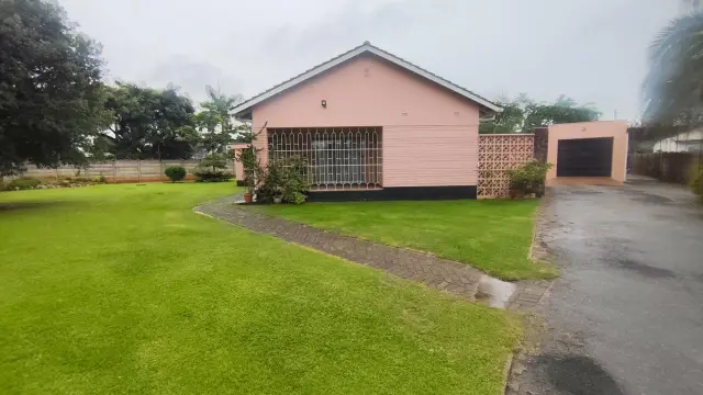 3 Bedroom House to Rent in Milton Park