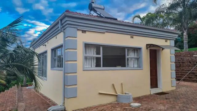 5 Bedroom House to Rent in Greystone Park