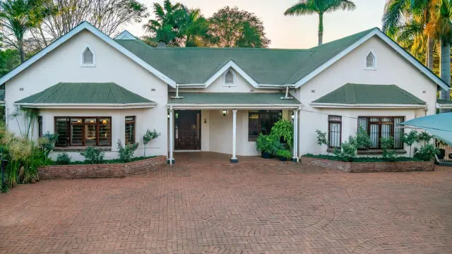 Townhouse/Cluster for Sale