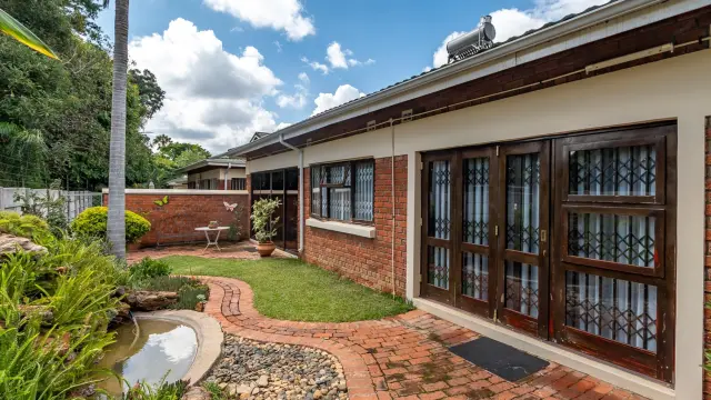 Townhouse/Cluster for Sale