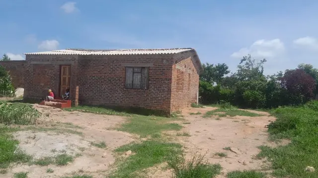 Cottage/Garden Flat for Sale