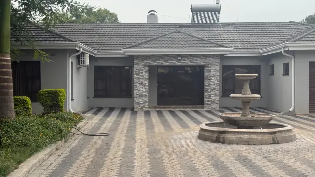 4 Bedroom House to Rent in Highlands