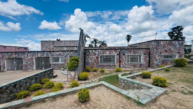 Stand for Sale in Goromonzi