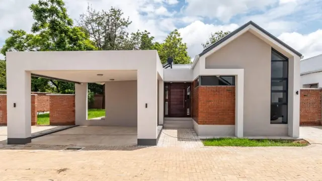 Townhouse/Cluster for Sale