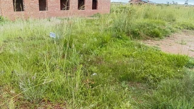 Stand for Sale in Nyabira