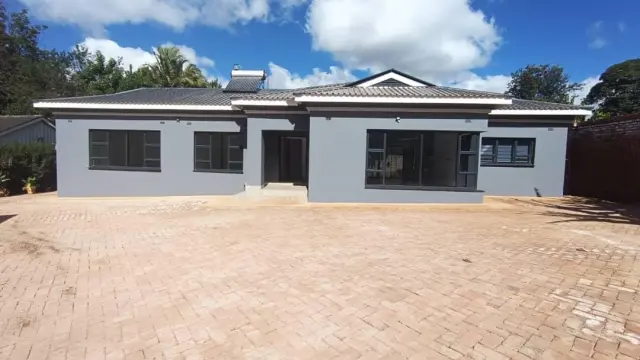 3 Bedroom Cottage/Garden Flat to Rent in Mandara