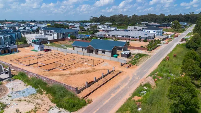 Cottage/Garden Flat for Sale